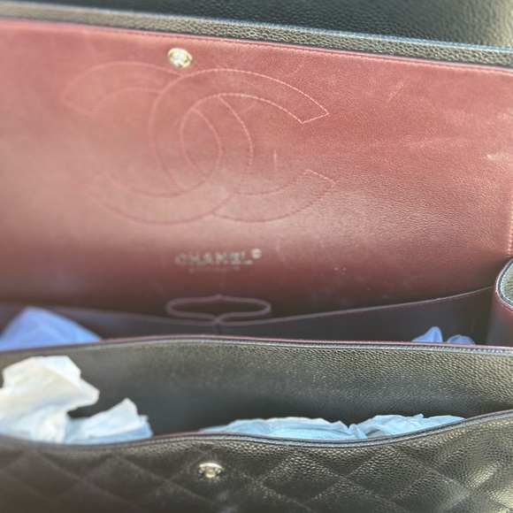 Chanel caviar large double flap bag - Picture 3 of 8